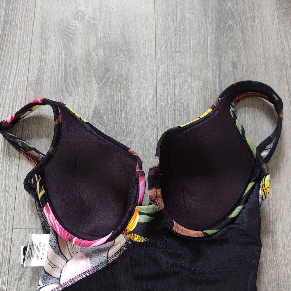 Miraclesuit Notched V Floral Print One Piece Swimsuit - Picture 14 of 15